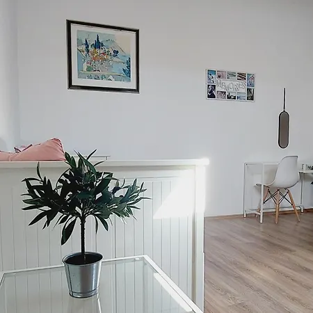 Terraesal Apartman *